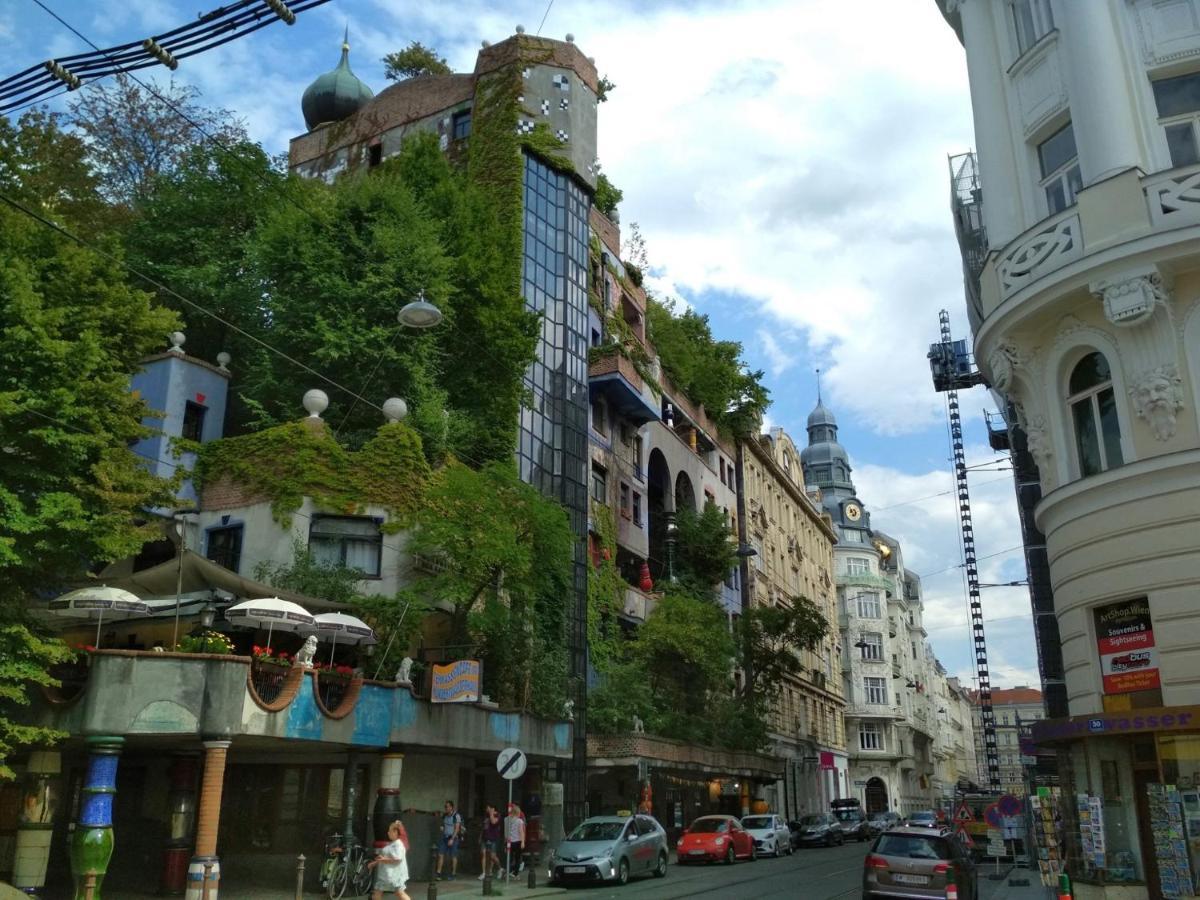Central Mariahilfer Apartment 4 Min To The City Shopping Center And Schoenbrunn Palace Vienna Exterior photo