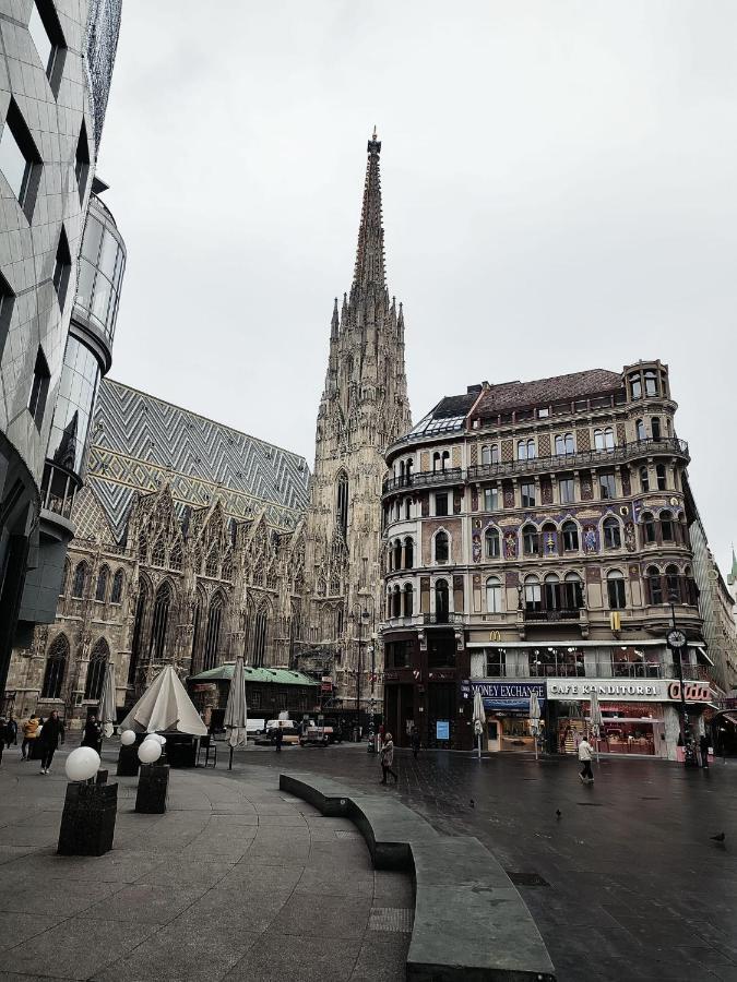 Central Mariahilfer Apartment 4 Min To The City Shopping Center And Schoenbrunn Palace Vienna Exterior photo