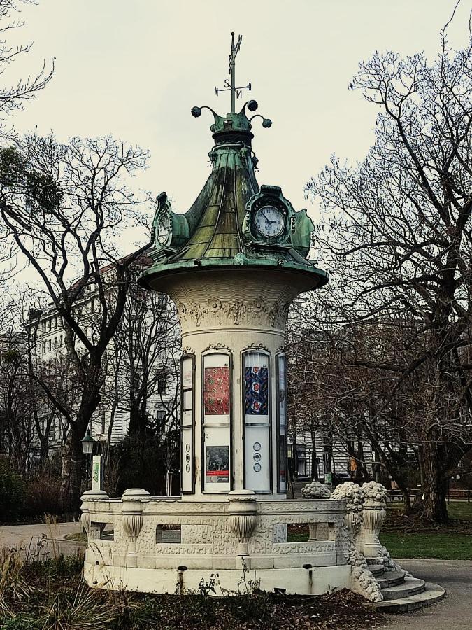 Central Mariahilfer Apartment 4 Min To The City Shopping Center And Schoenbrunn Palace Vienna Exterior photo